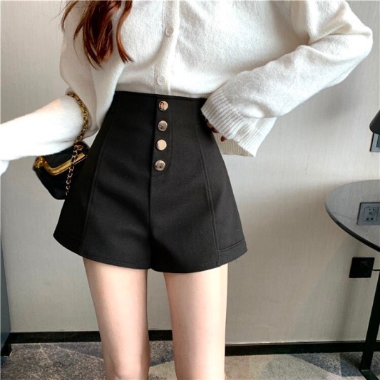 黑色高腰假纽扣西装短裤